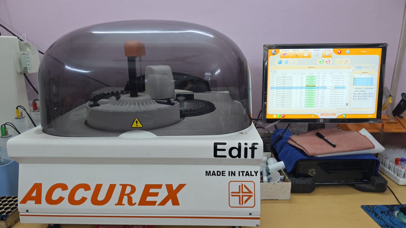 Biochemistry Analyzer